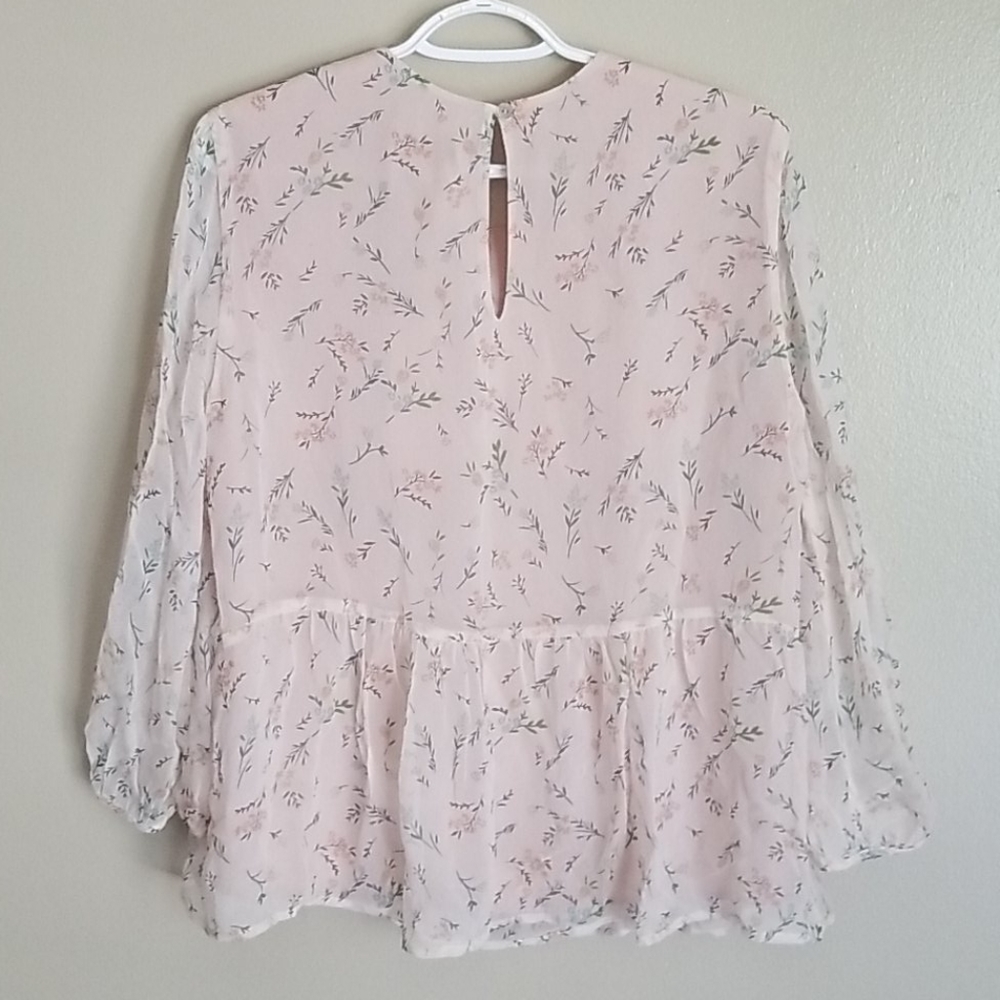 Amour Vert Floral Peplum Blouse - Picture 3 of 4